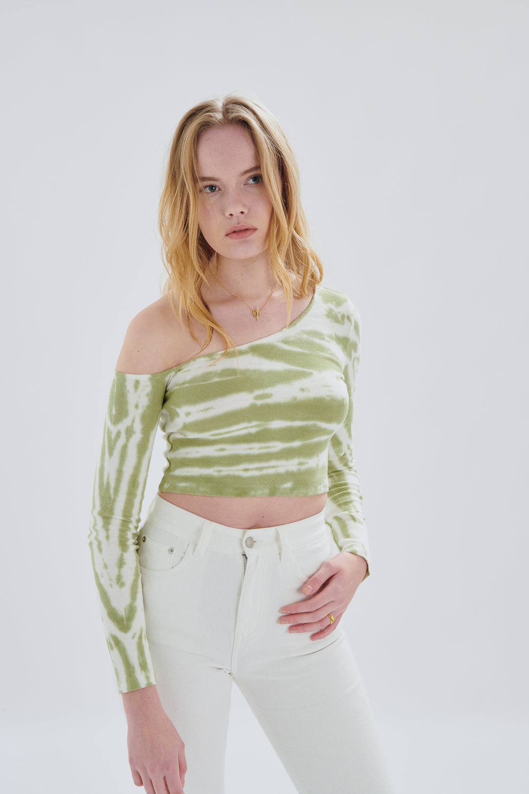 Shirt cropped