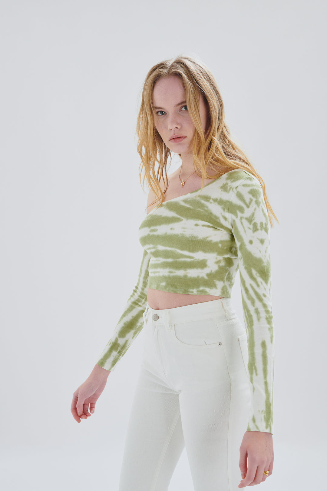 Shirt cropped