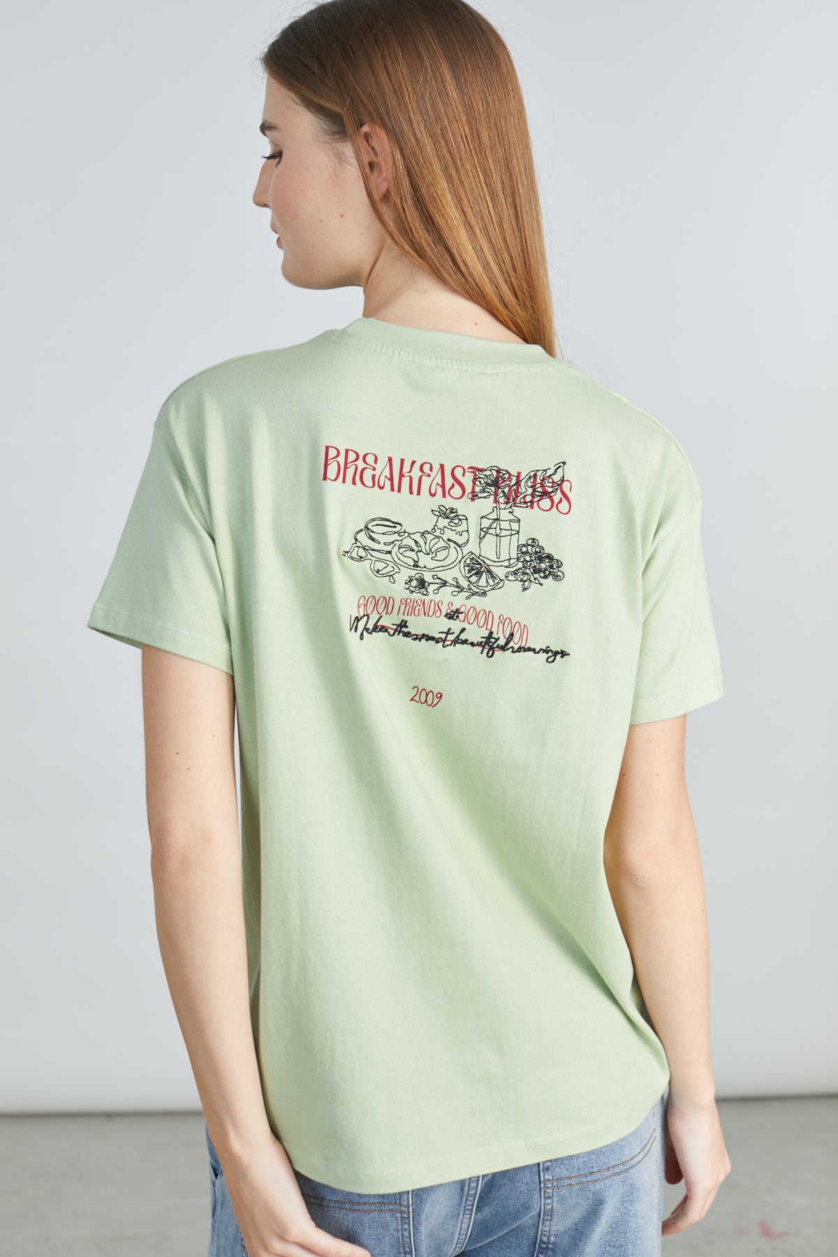 T-Shirt mit Stickerei