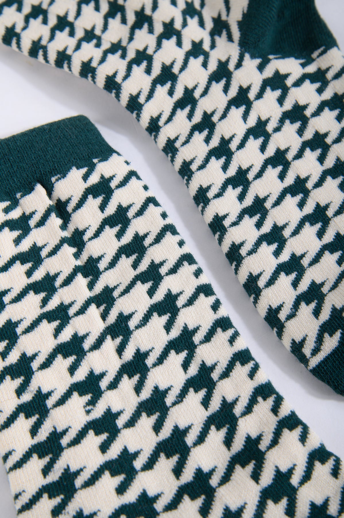 Socken in Schwarz-Weiß