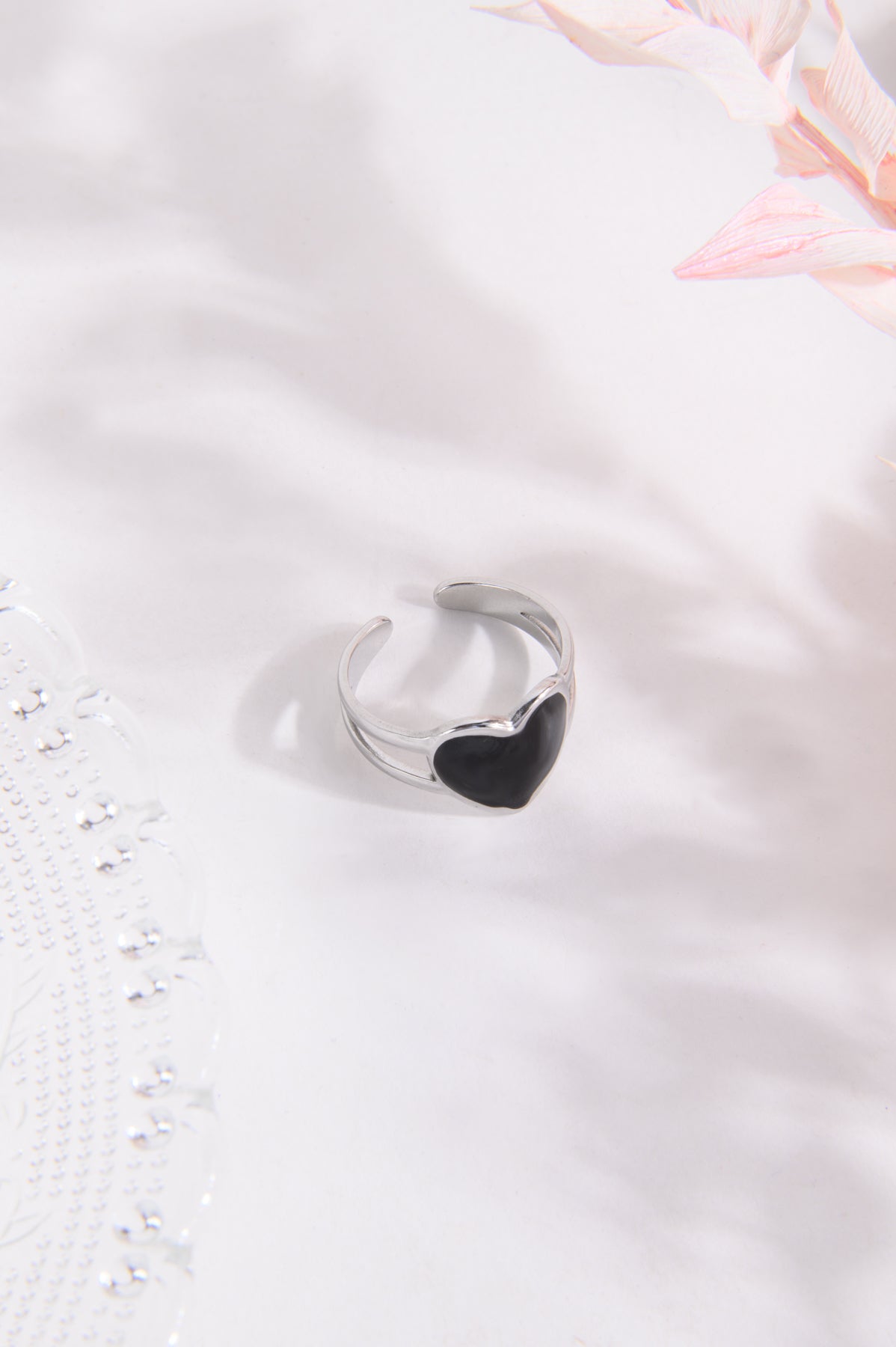 Ring herzförmig