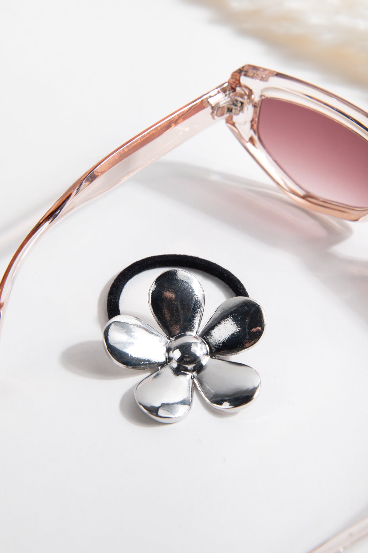 Haargummi mit Anhänger