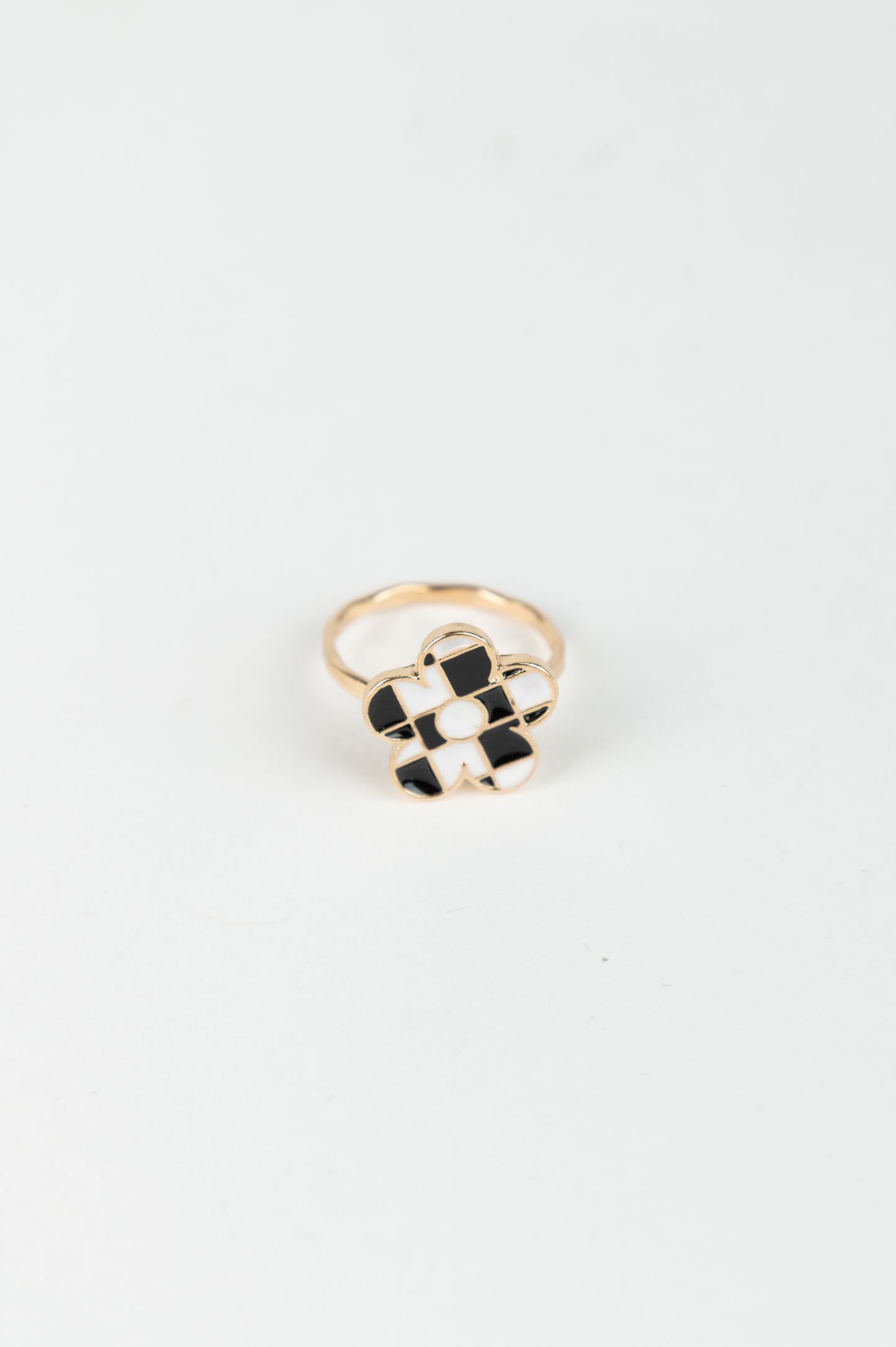 Ring Set mit verschiedenen Emblemen