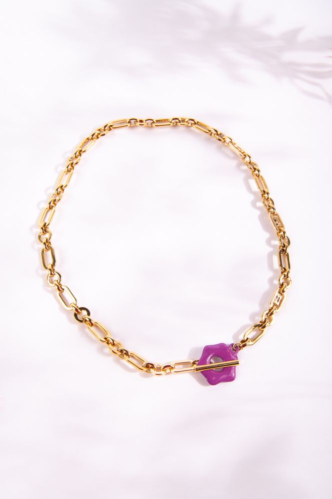 Kette mit Blumenanhänger
