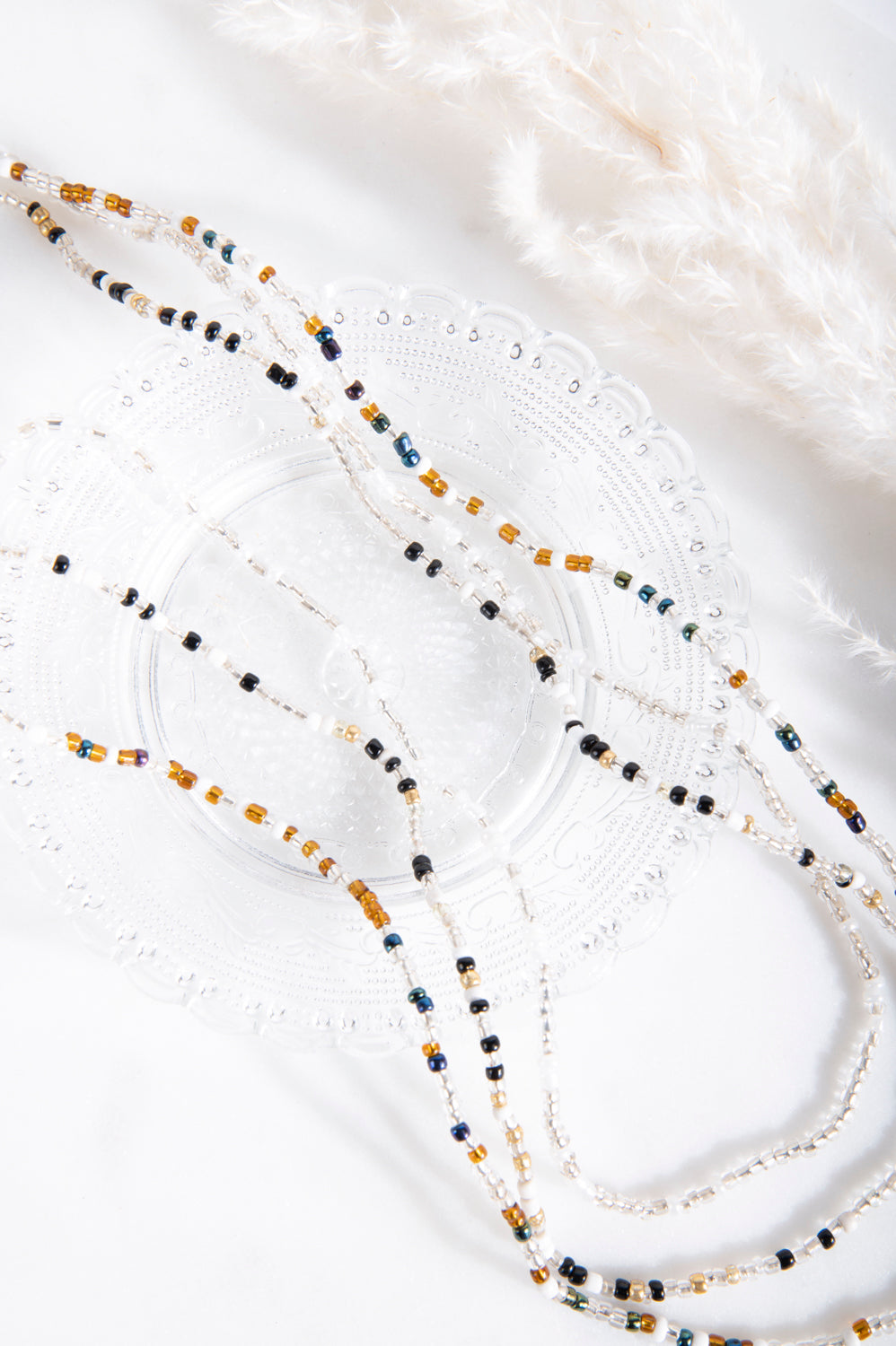 Bauchkette mit Perlen