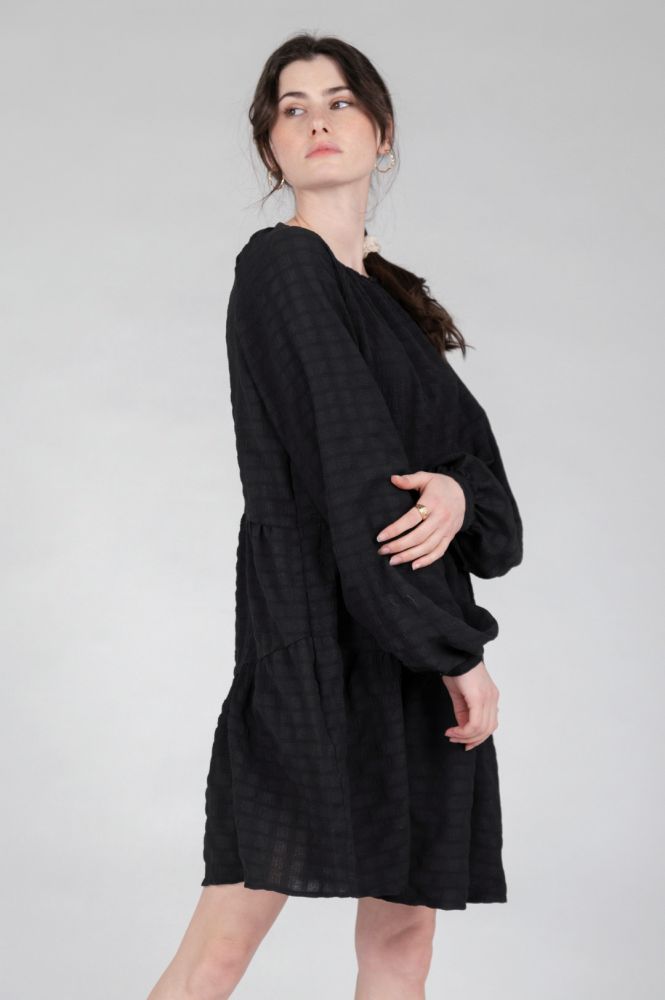 Kleid mit Struktur