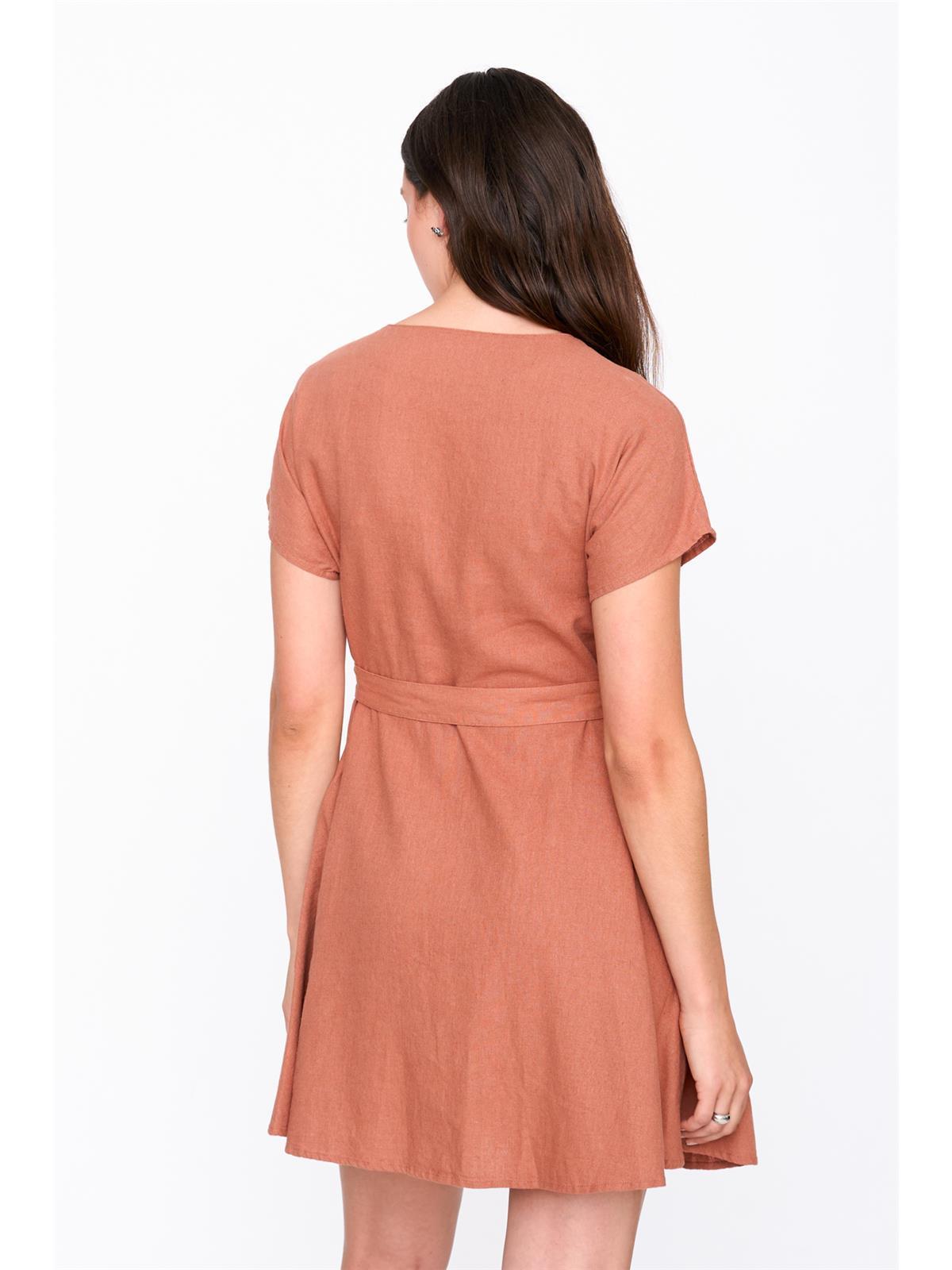 Kleid in Rost