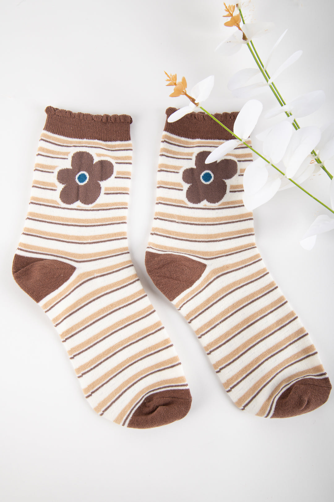 Socken mit Blumenmuster