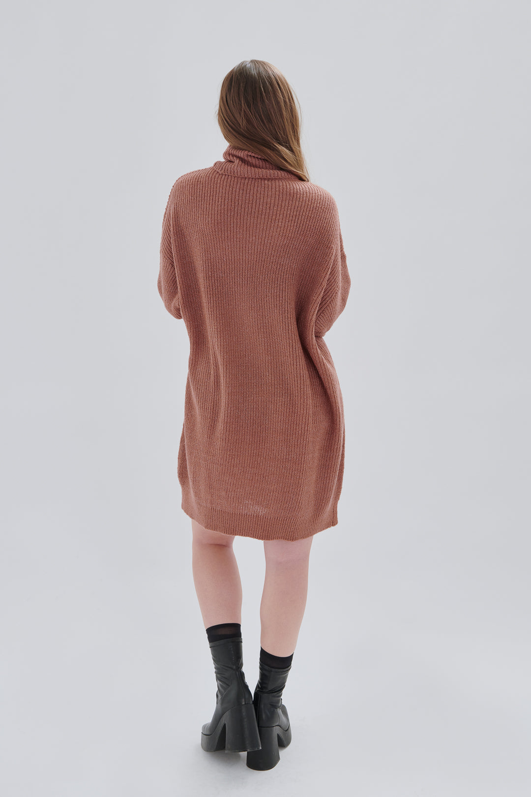 Strickkleid mit Rollkragen