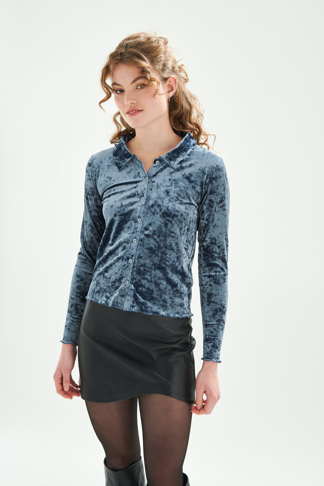 Bluse in Samtoptik
