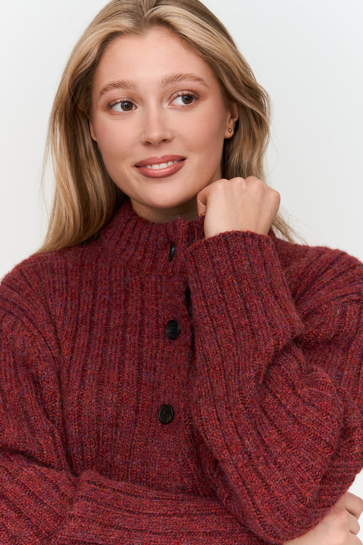 Cardigan in Bordeaux