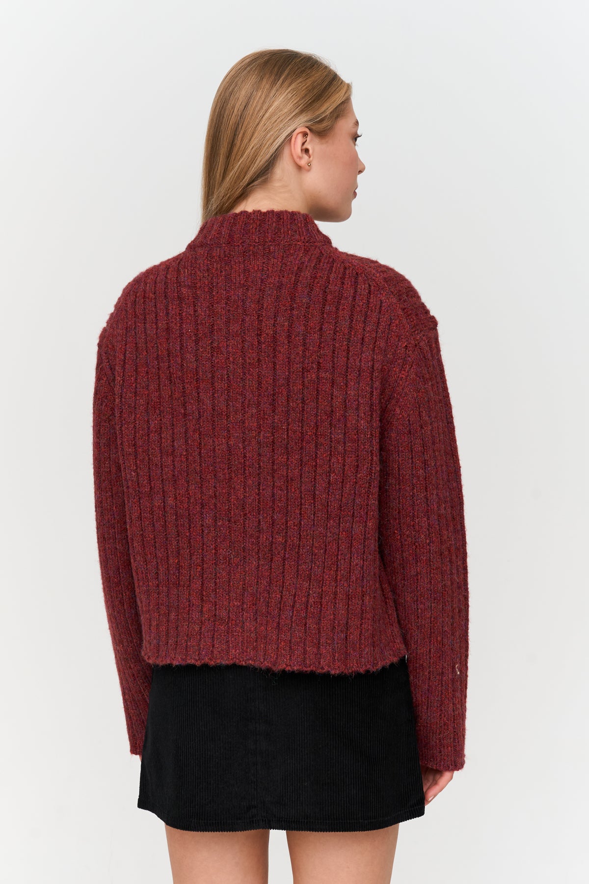 Cardigan in Bordeaux