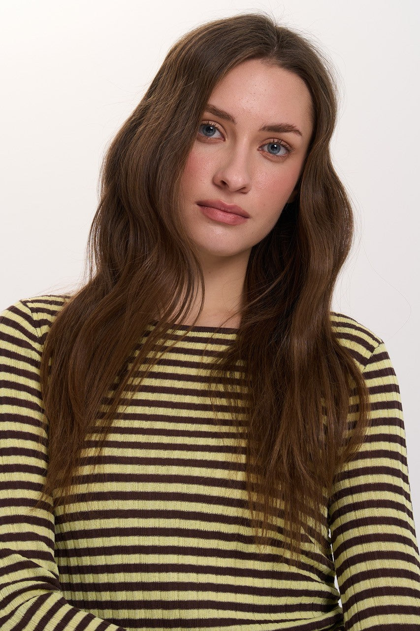 Pullover aus Viskose-Mix