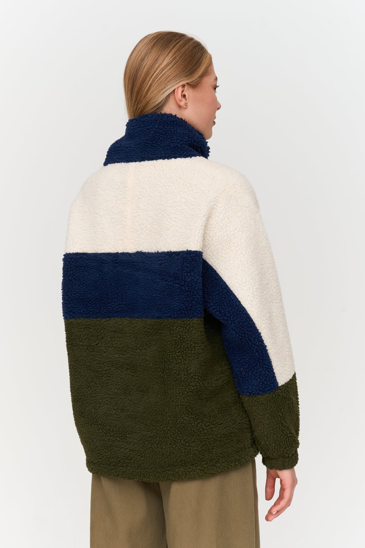 Jacke aus Teddy-Stoff