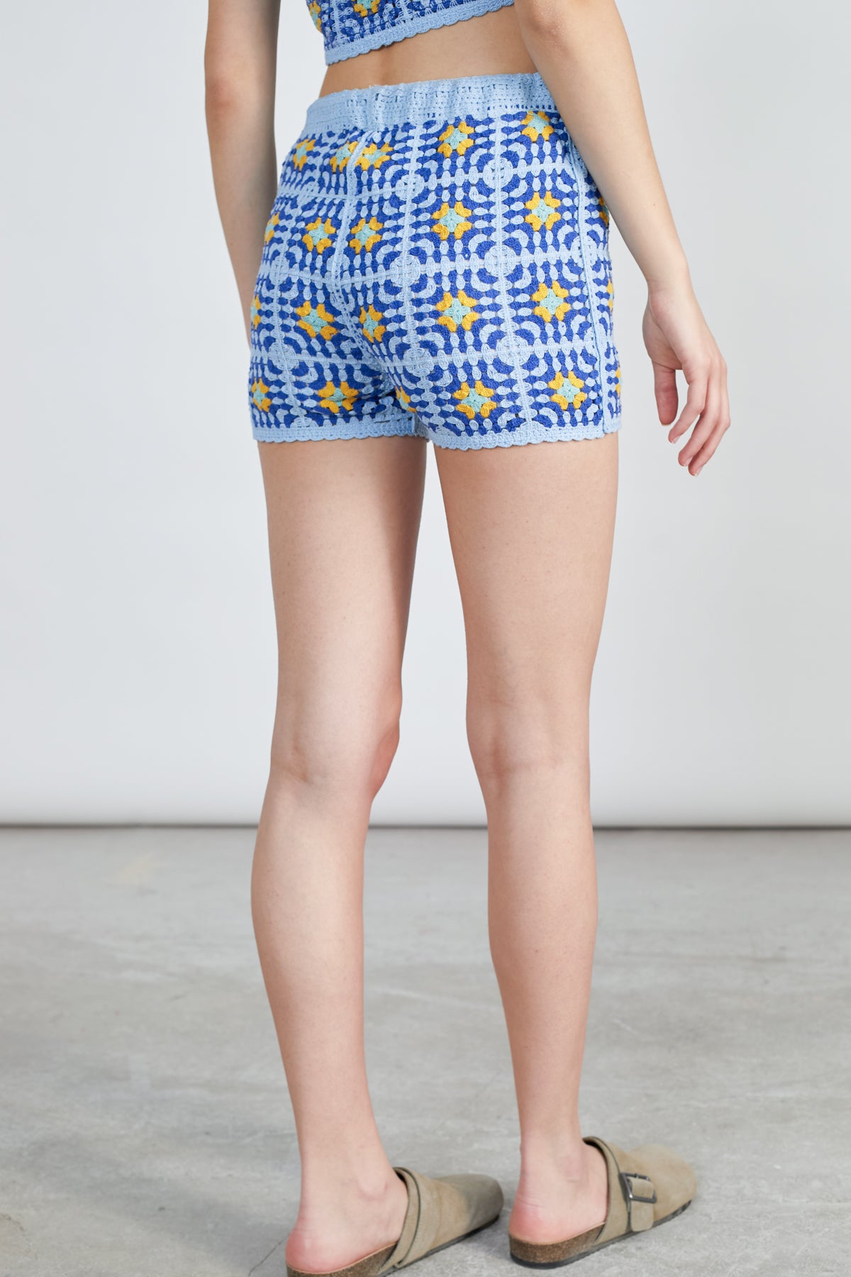 Shorts gehäkelt