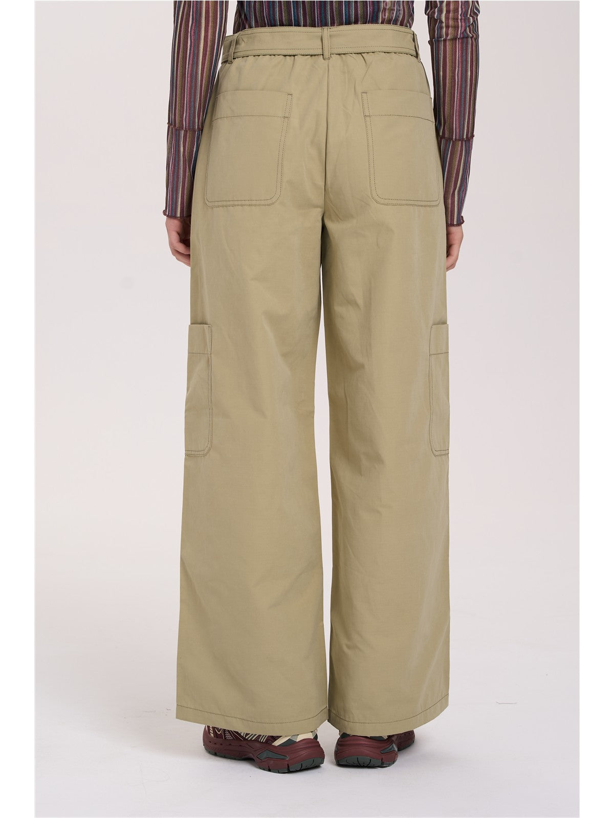 Hose mit Gürtel