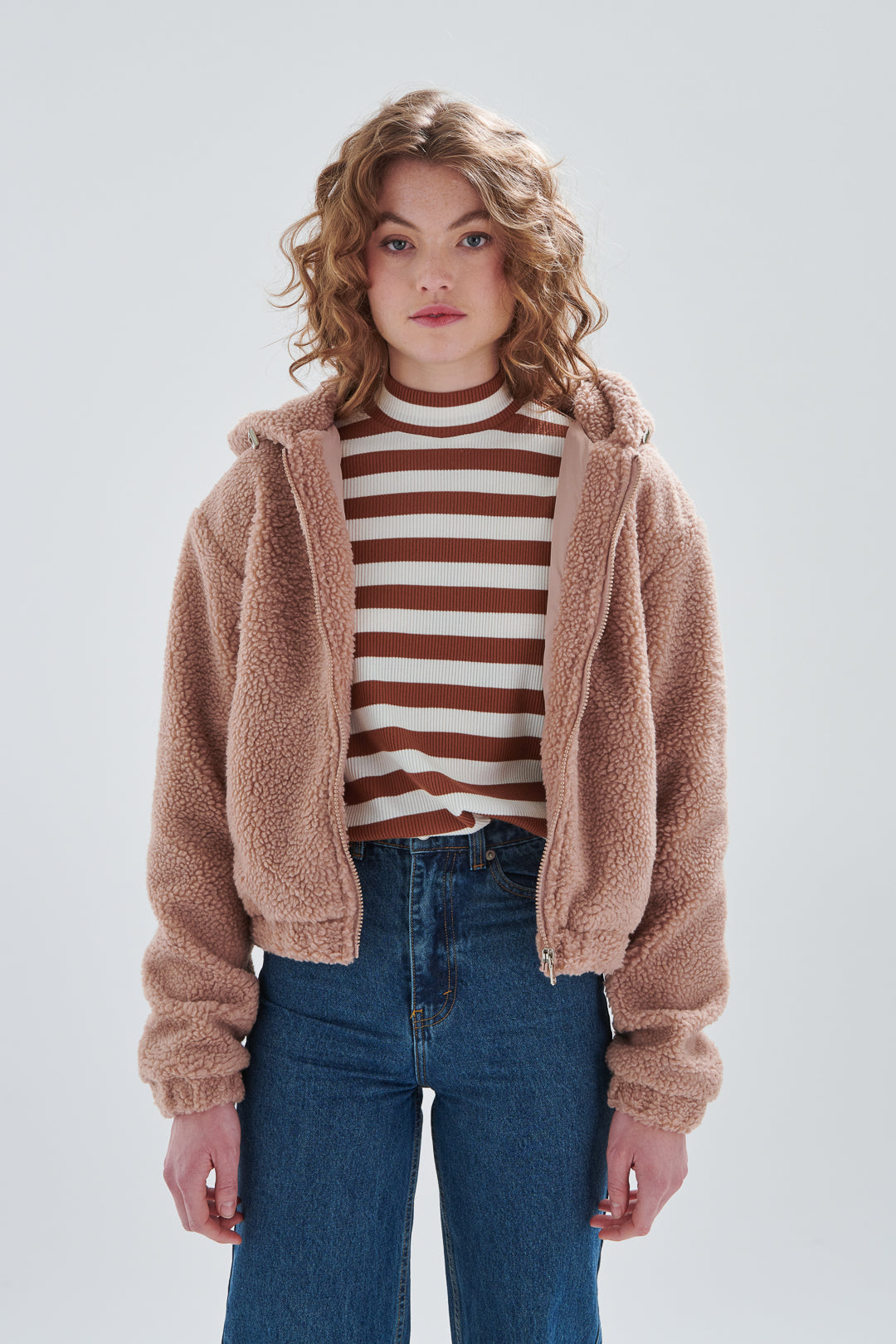 Jacke mit Kapuze
