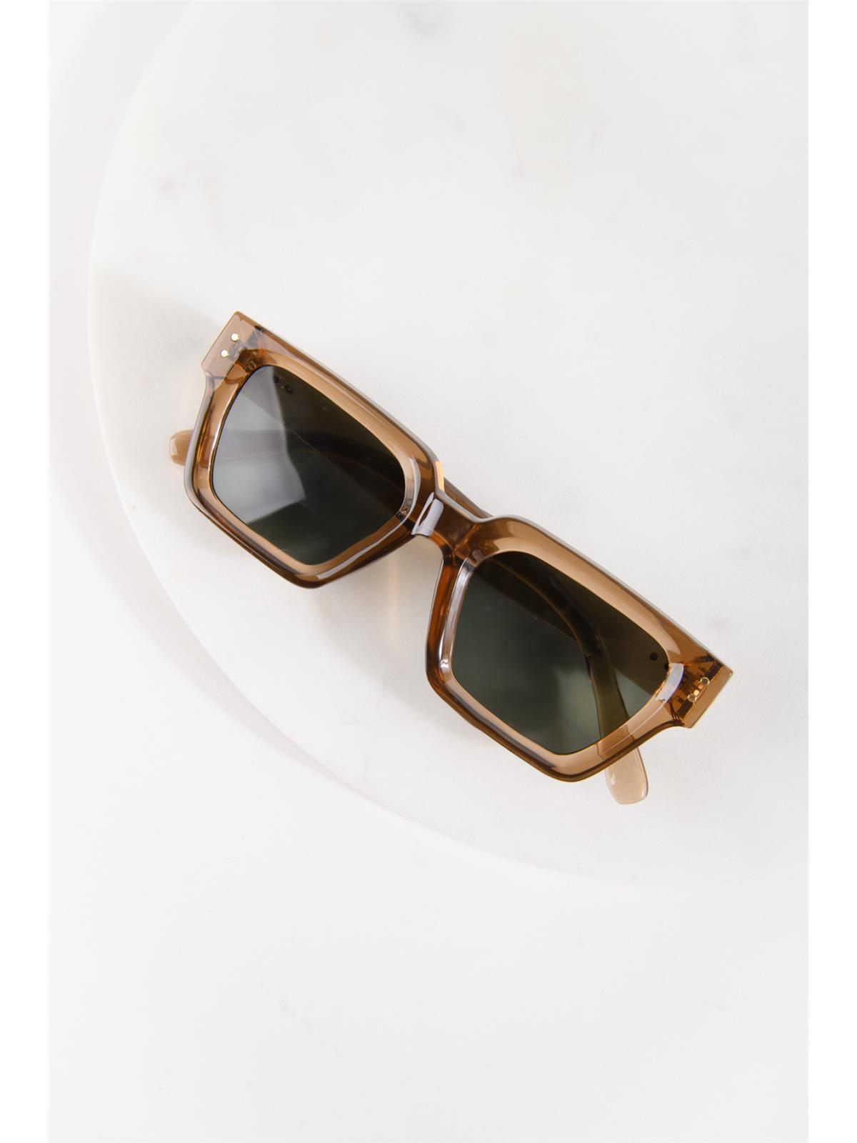 Sonnenbrille in Braun
