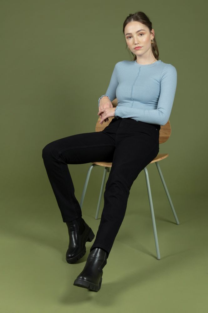 Slim Mom Jeans -WET FLOOR High Waist Mom-Jeans aus Biobaumwolle