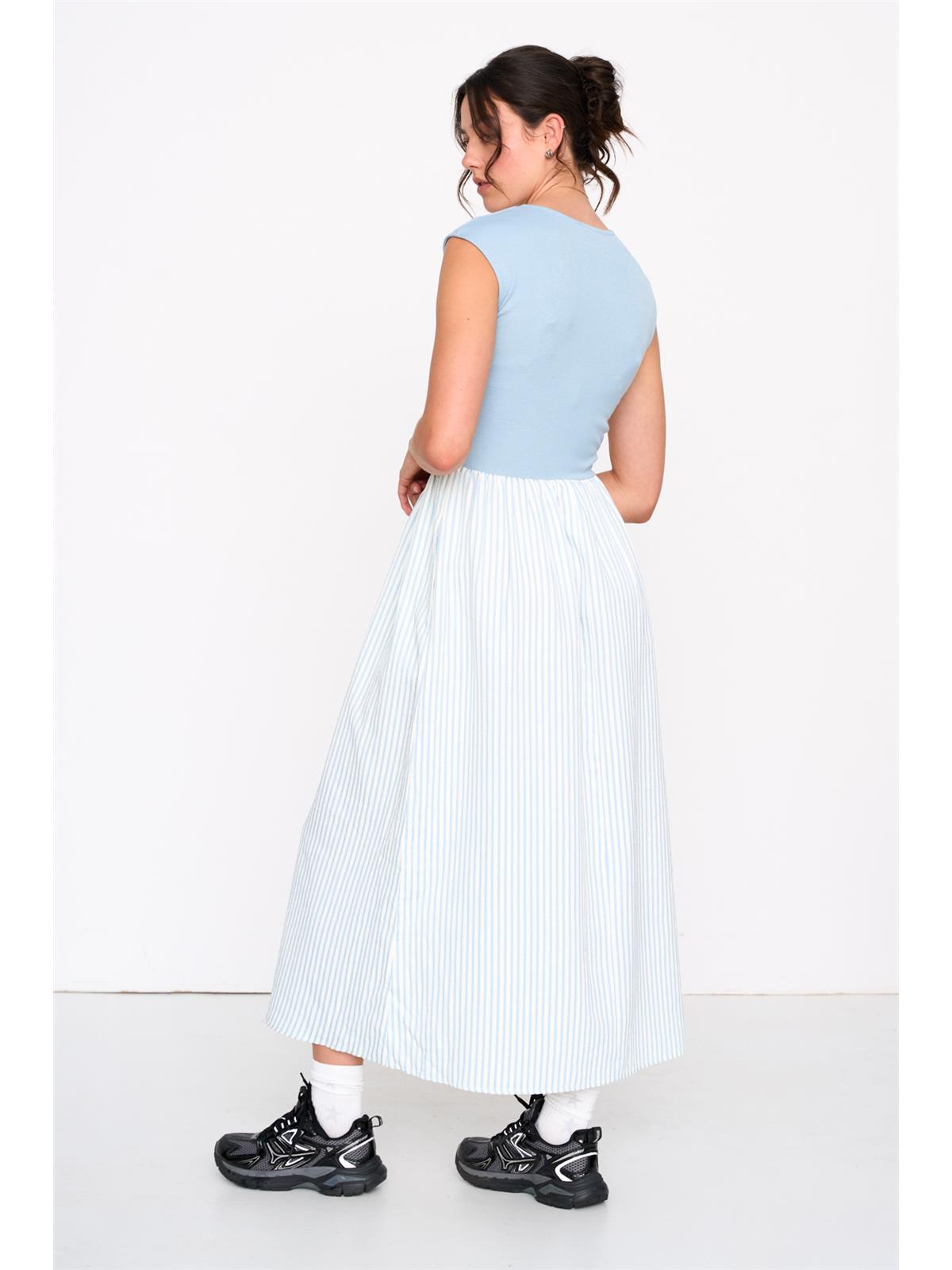 Kleid in Blau
