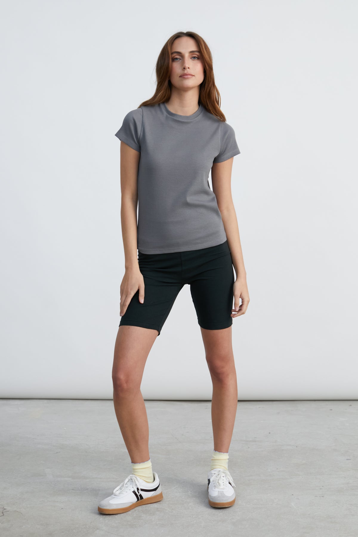 T-Shirt in Grau