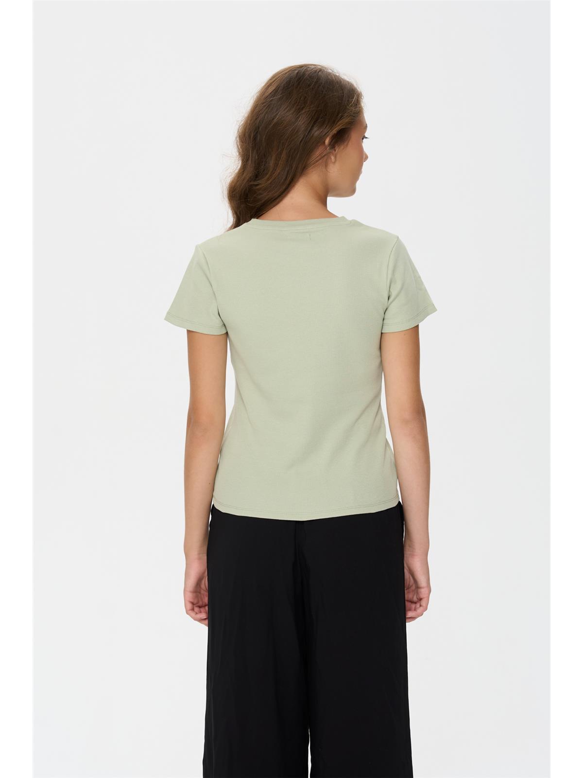 T-Shirt in Grün