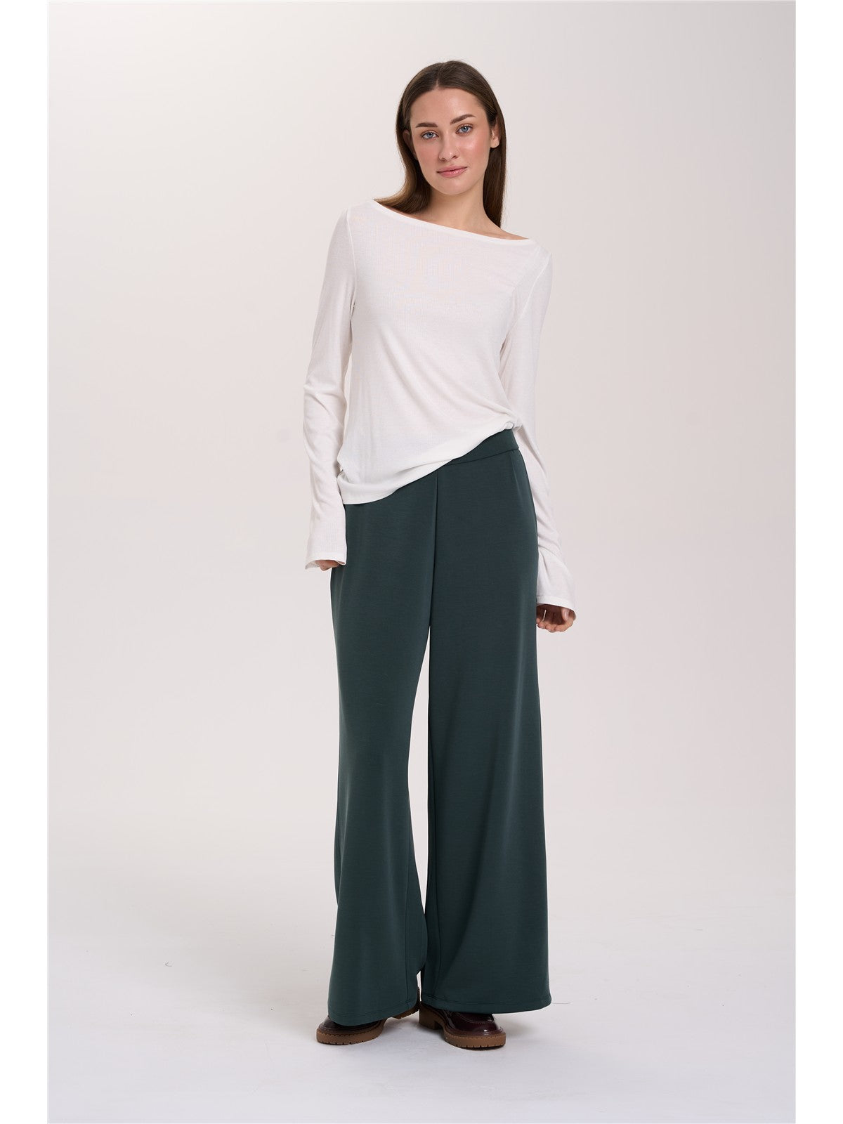 Hose mit weitem Bein