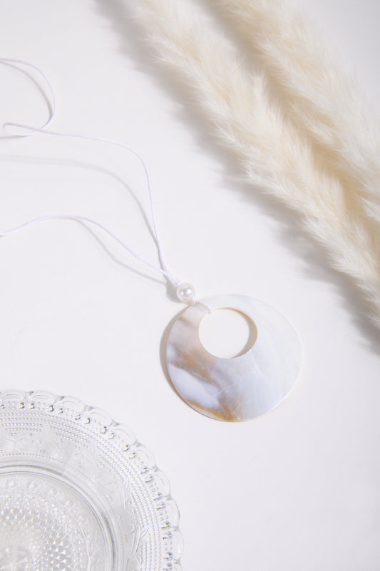 Kette mit Anhänger