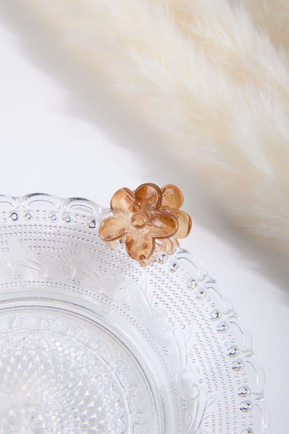 Haarspangen in Blumenform