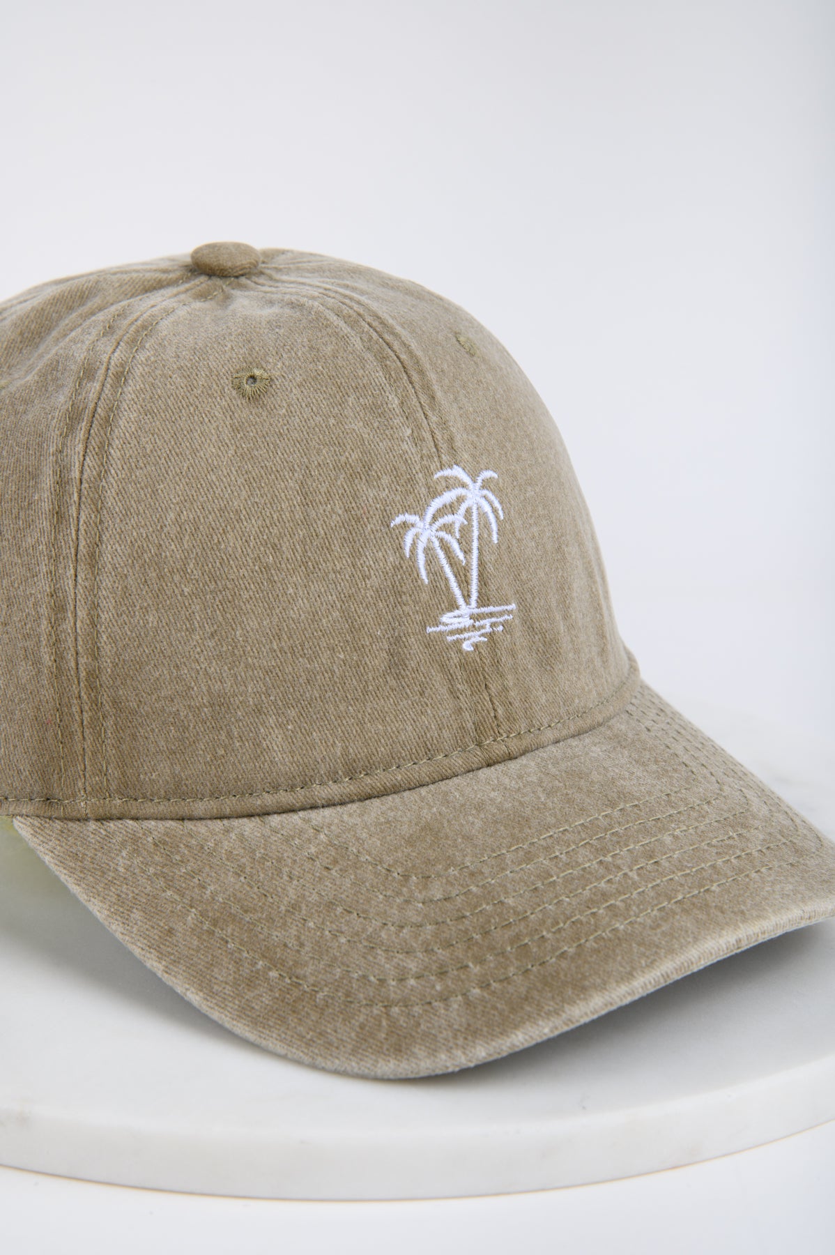 Cap in Beige