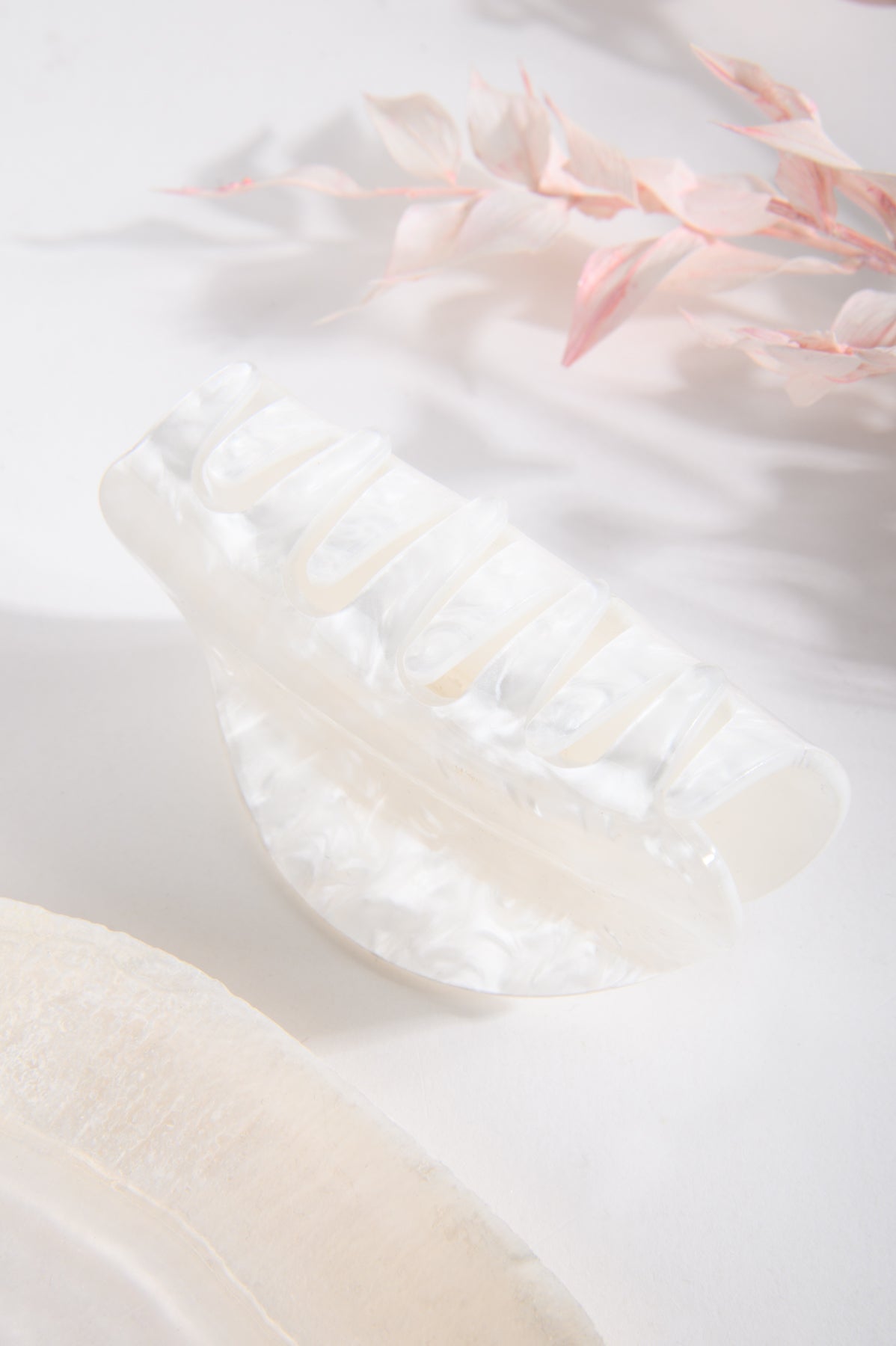 Haarspangen in Weiß