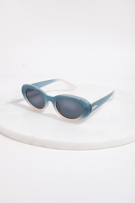 Sonnenbrille mit Farbverlauf