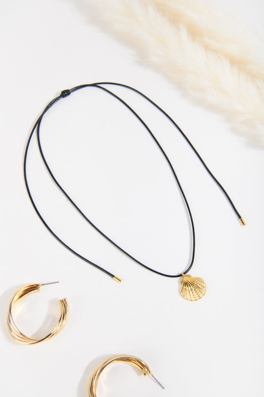 Kette mit Anhänger