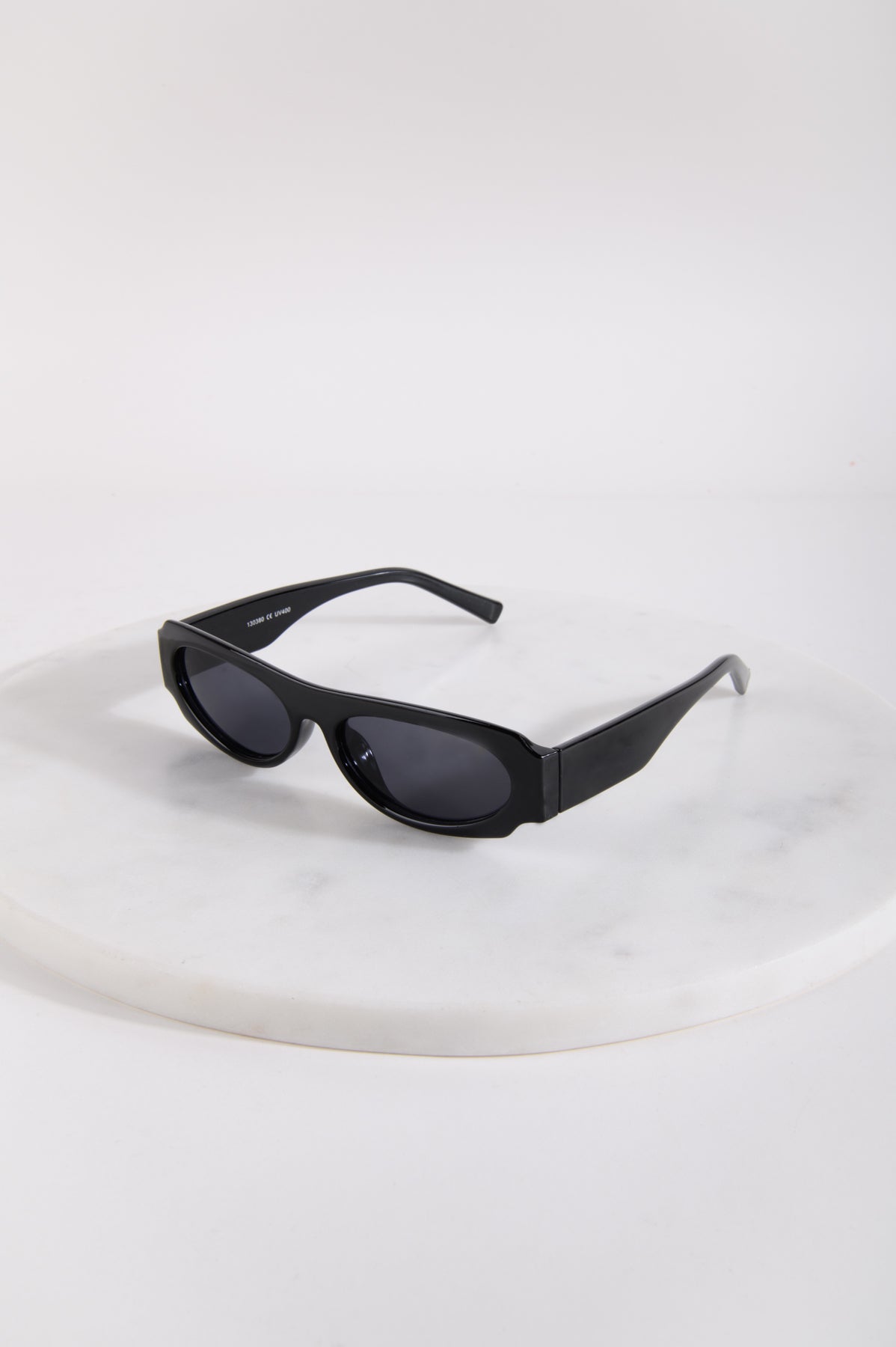 Sonnenbrille in Schwarz