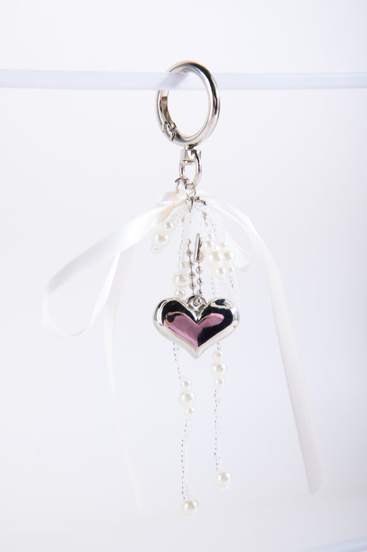 Key Chain in Silber-Weiß