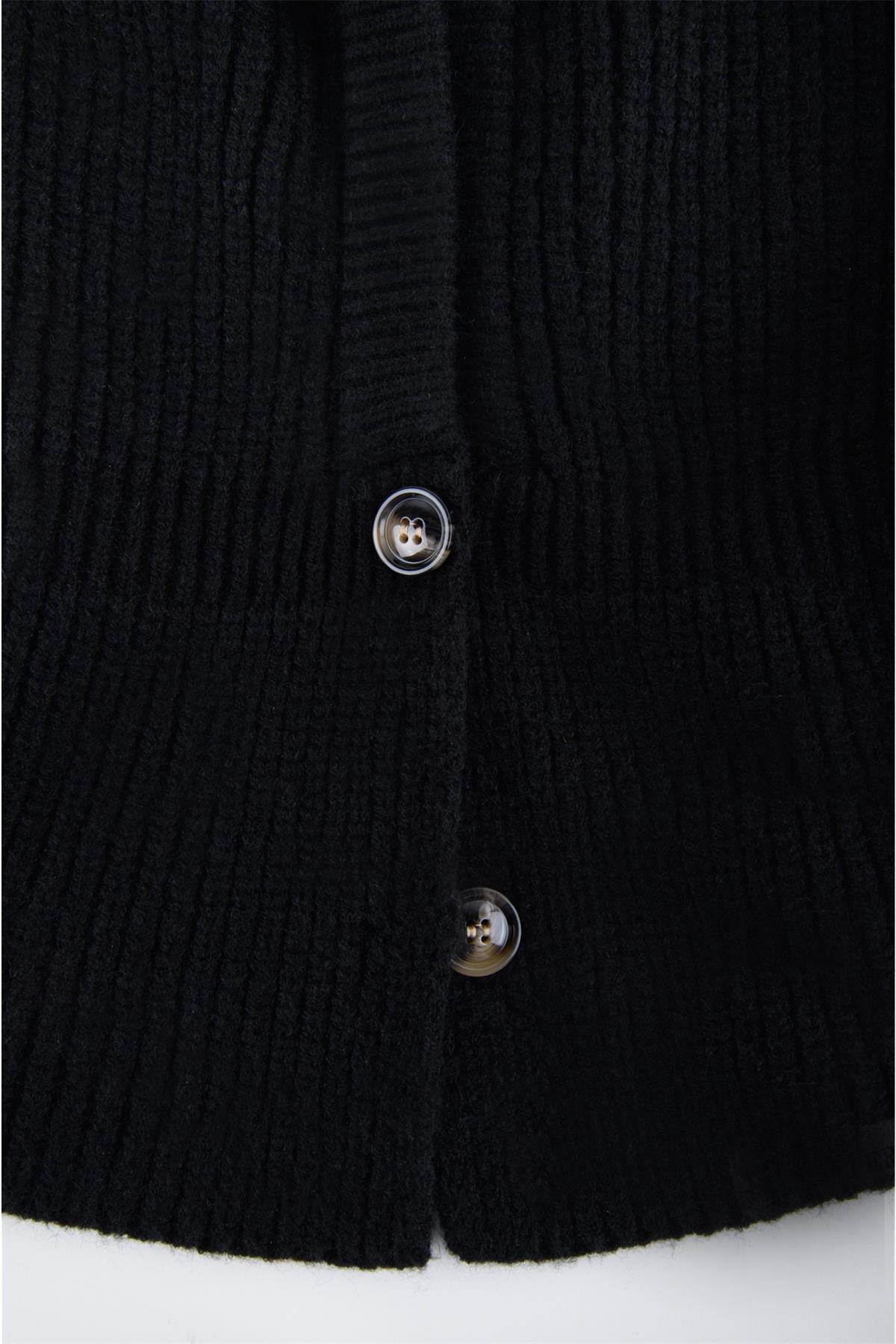 Mütze in Schwarz