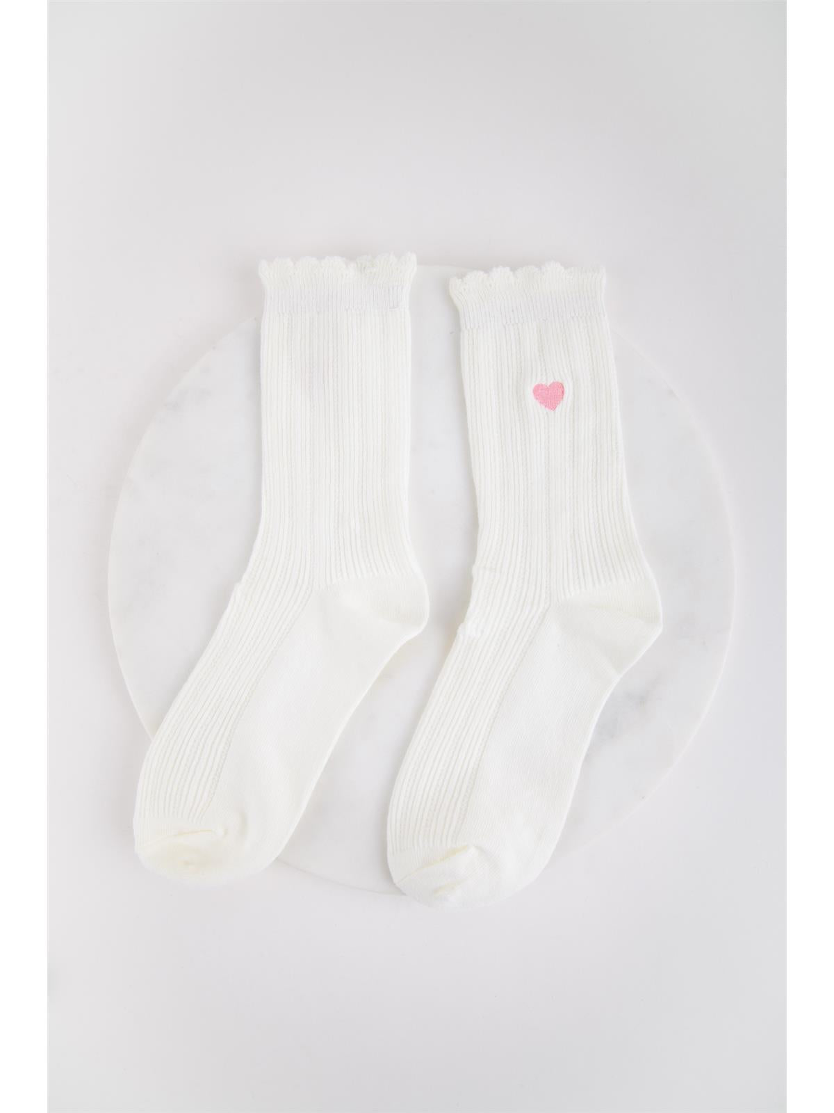 Socken mit Stickerei