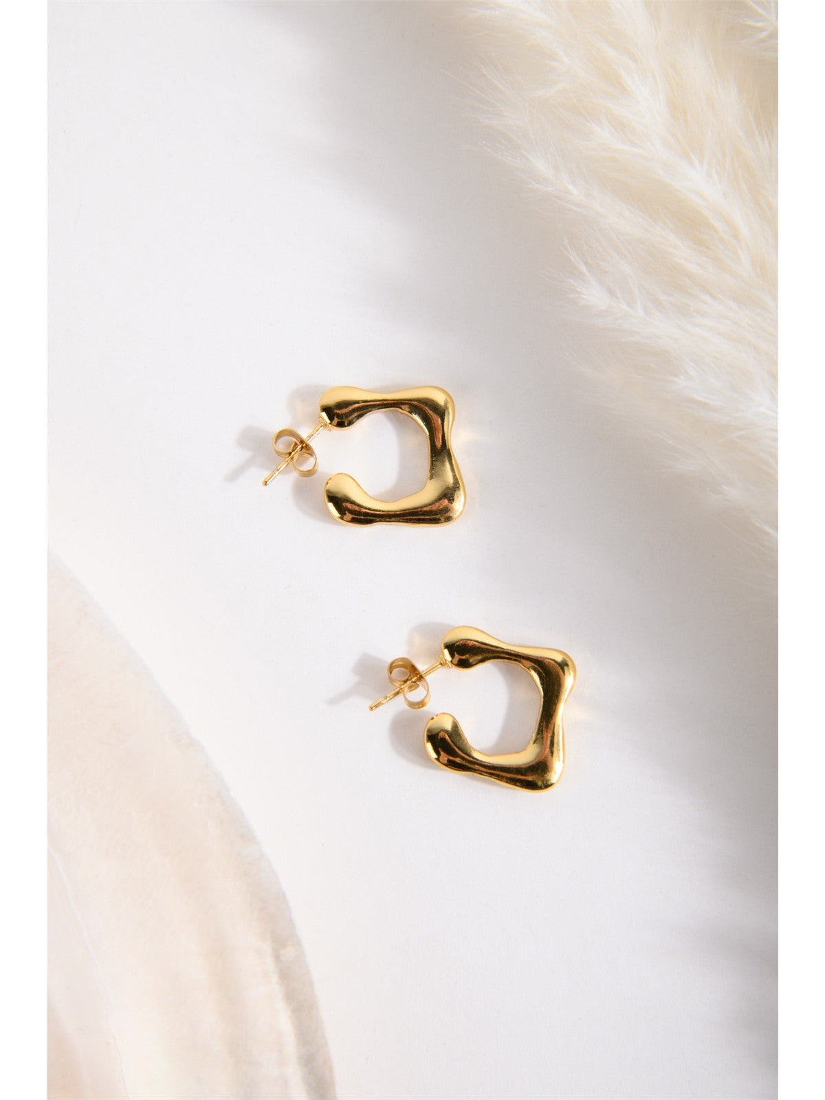 Ohrring in Gold