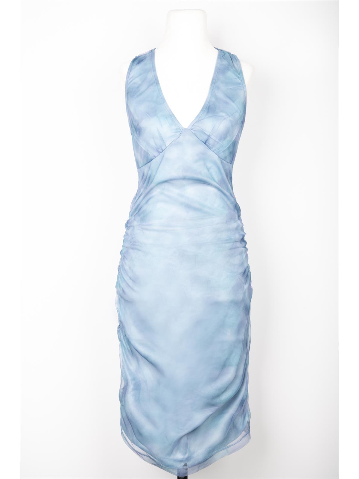 Kleid mit weiten Ärmeln