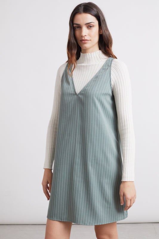 Kleid mit Nadelstreifen
