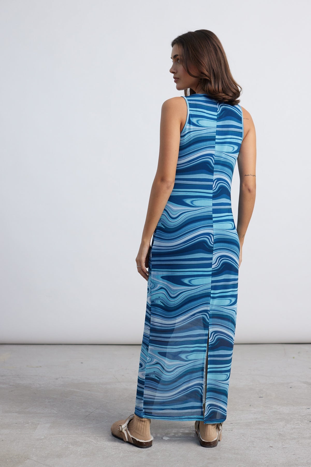 Kleid aus Mesh Stoff