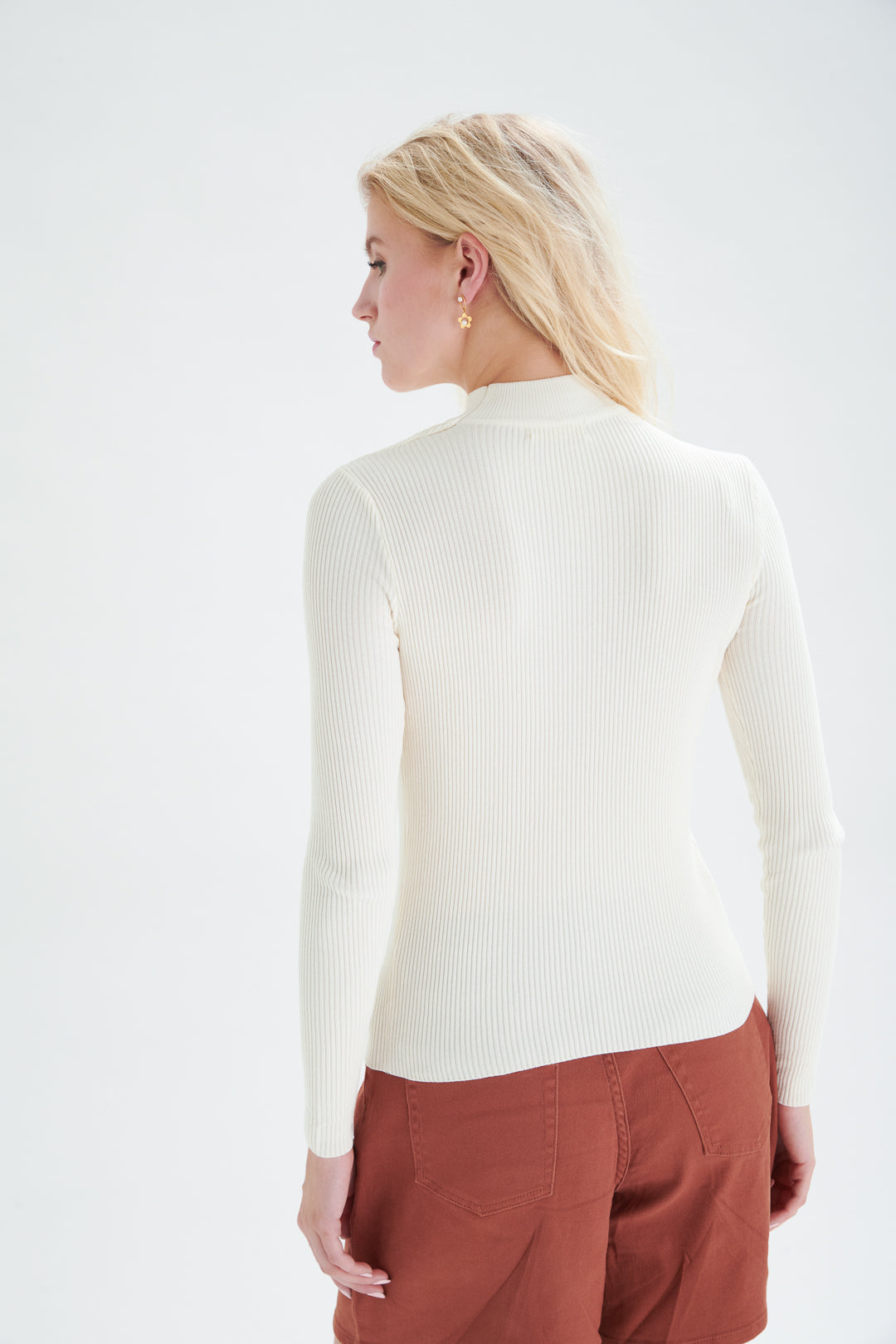 Pullover mit Cutout