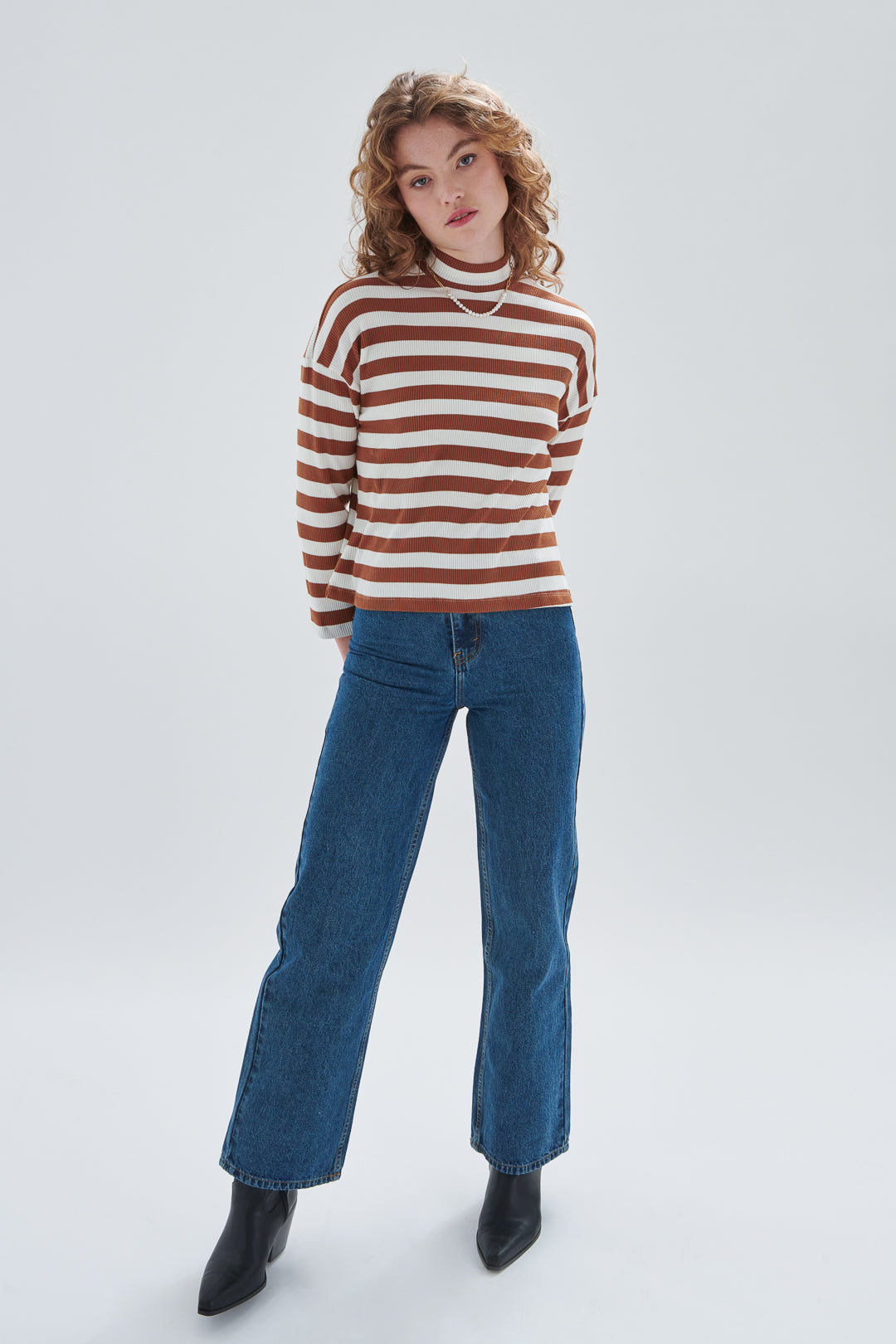 Pullover mit Stehkragen