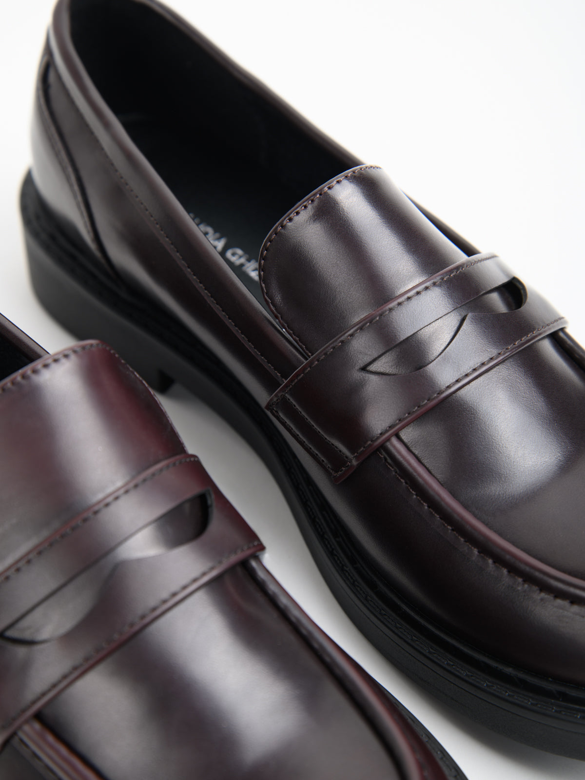 Schuh in Bordeaux