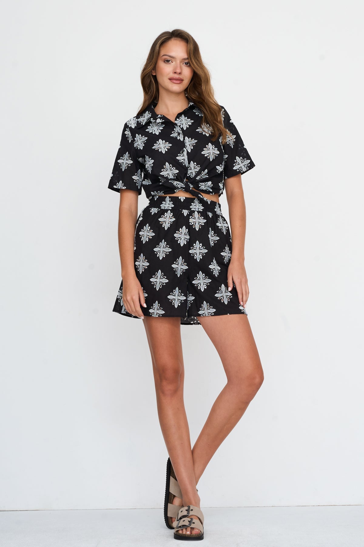 Bluse mit Lochmuster