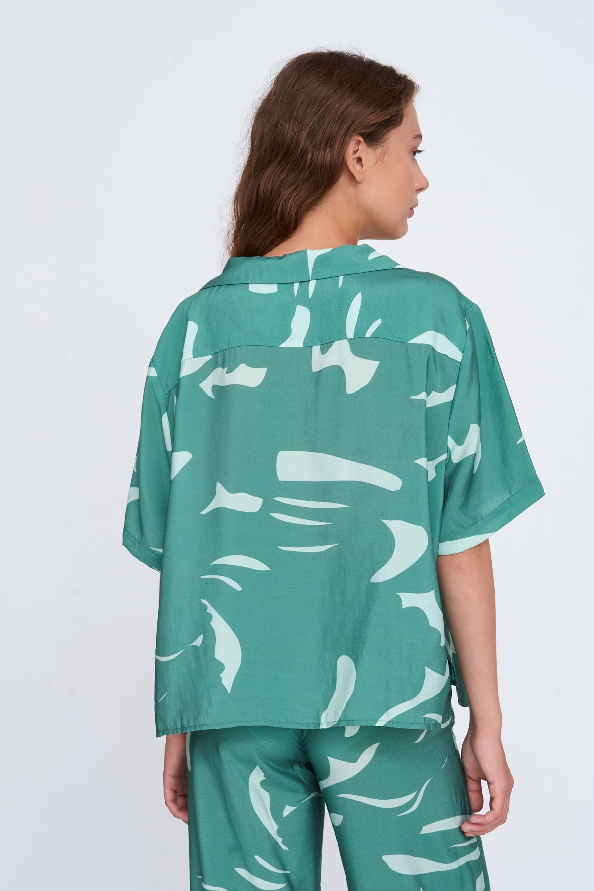 Bluse aus Viskose-Mix