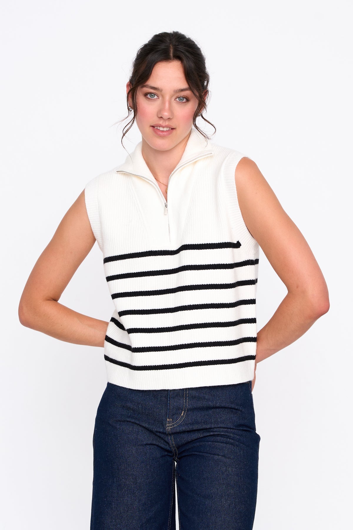 Pullover mit Zipper