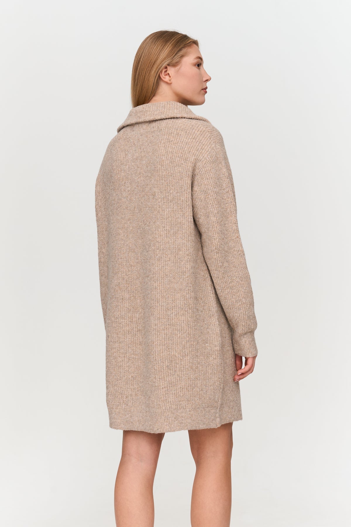 Kleid in Beige