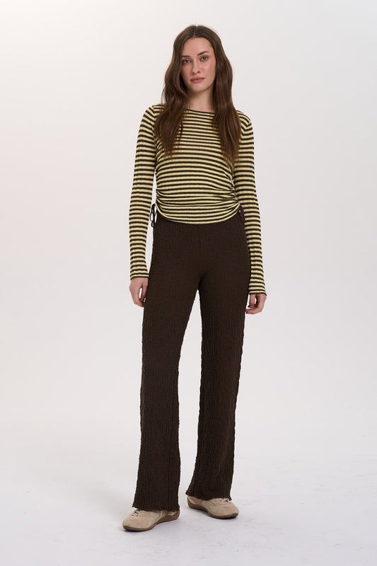 Pullover aus Viskose-Mix