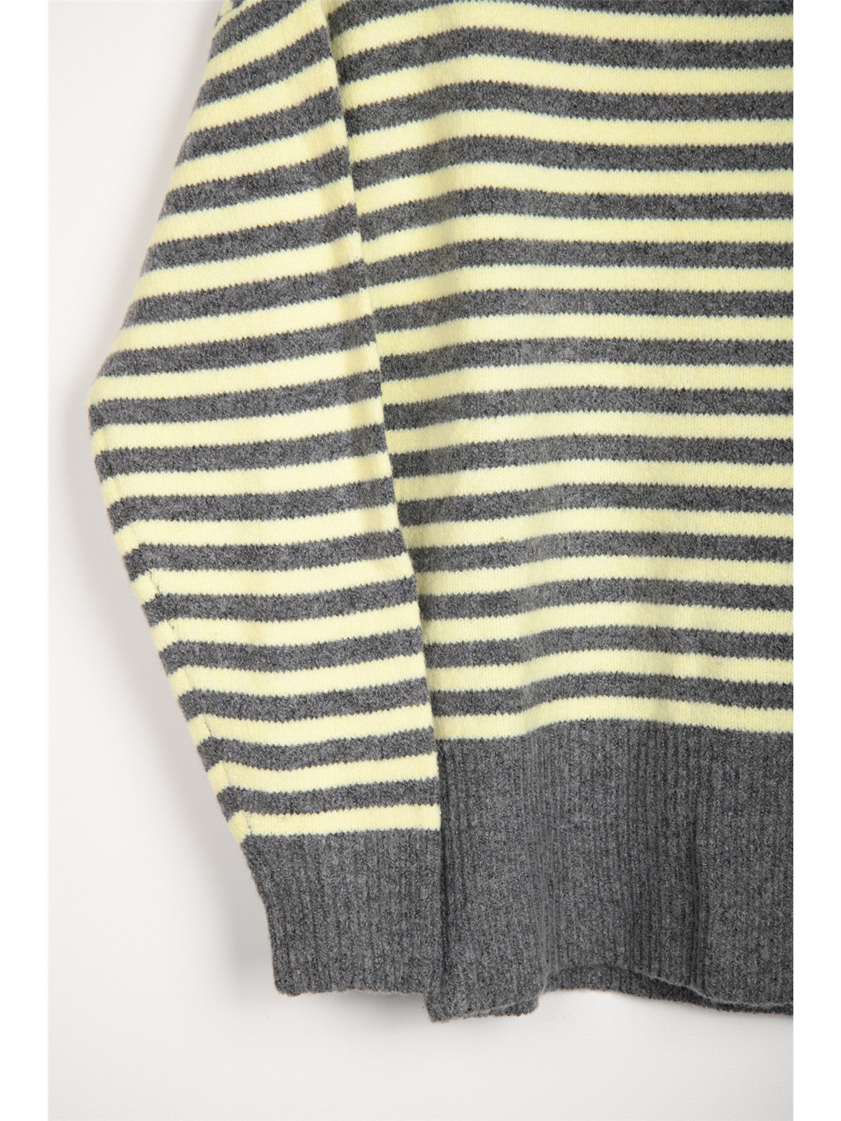Pullover mit Streifenmuster